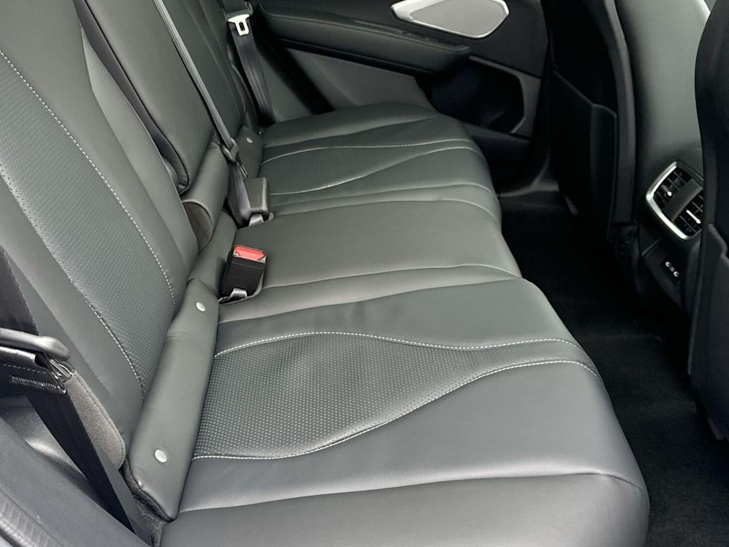 Thumbnail: 2026 Acura RDX - 11