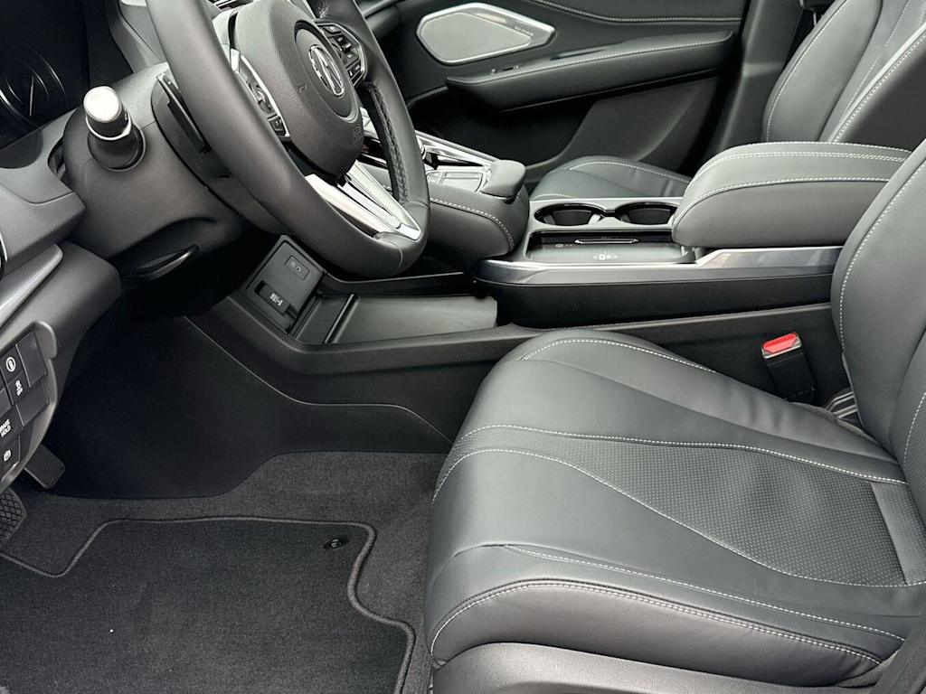 Thumbnail: 2026 Acura RDX - 10