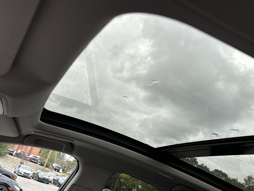 Thumbnail: 2026 Acura RDX - 20