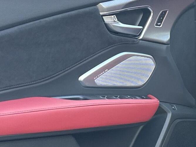 Thumbnail: 2026 Acura RDX - 18