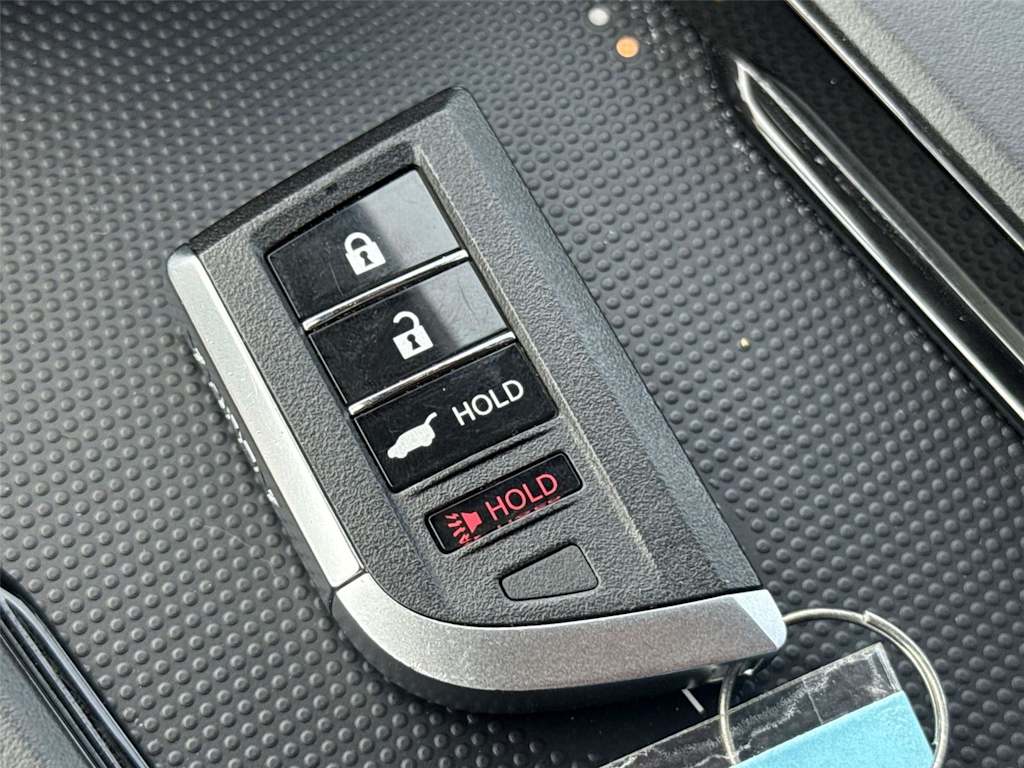 Thumbnail: 2026 Acura RDX - 14