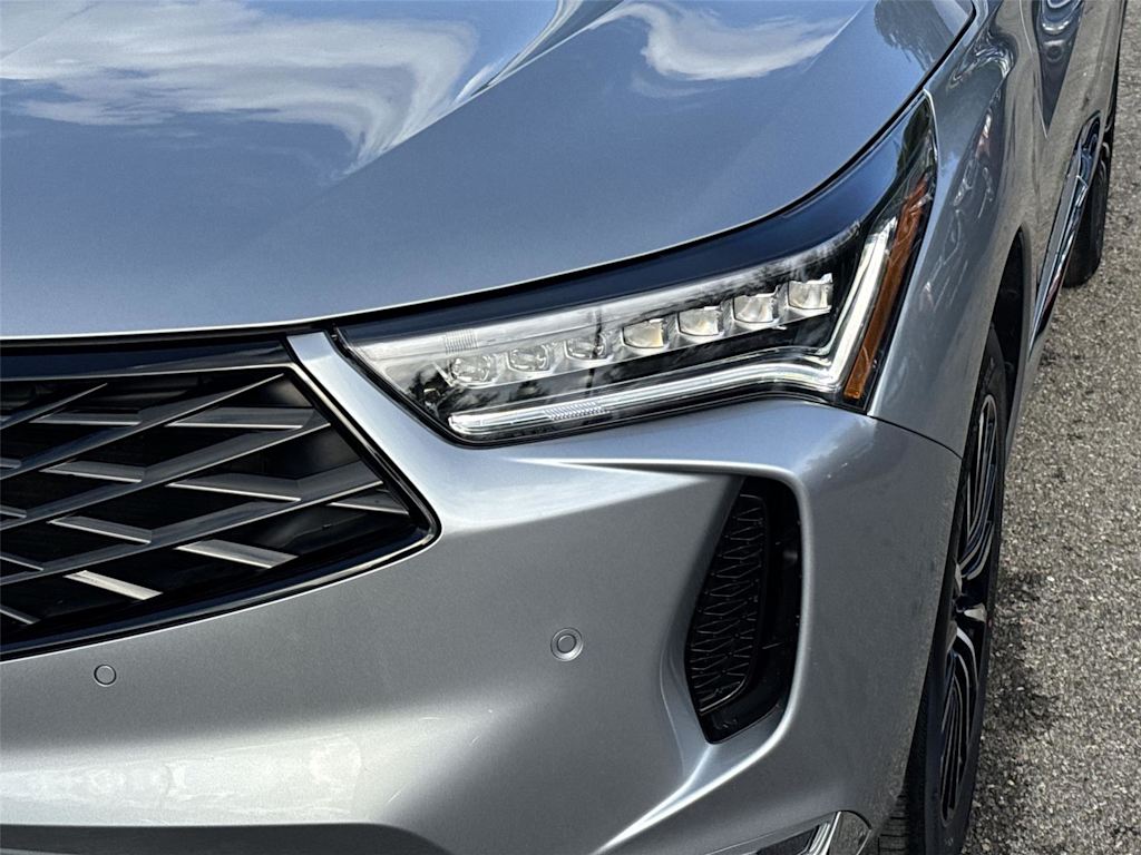 Thumbnail: 2025 Acura RDX - 17