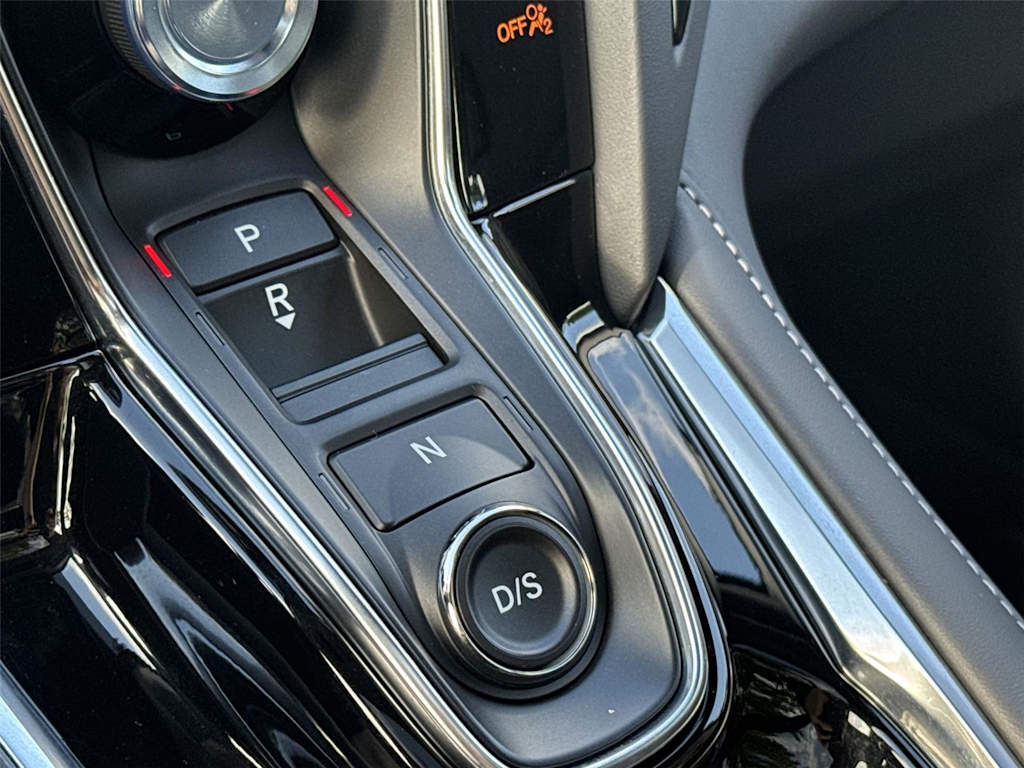 Thumbnail: 2025 Acura RDX - 30