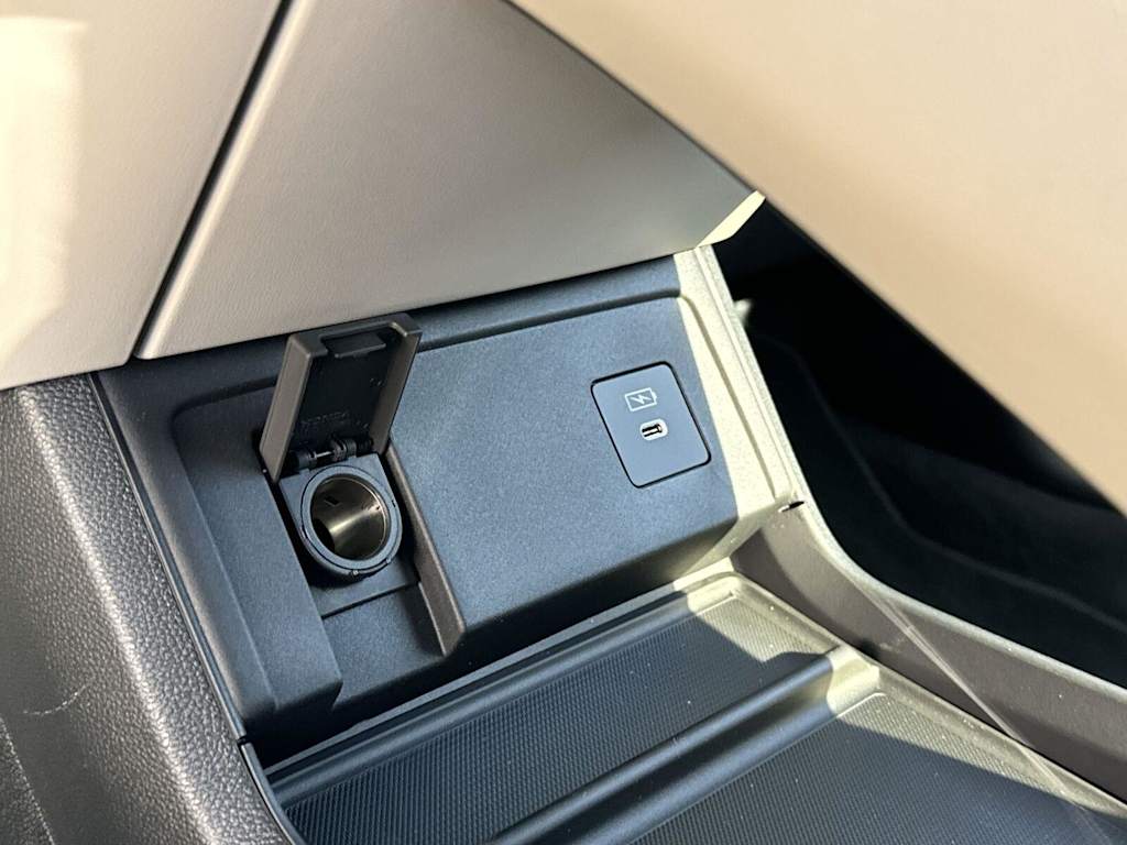 Thumbnail: 2026 Acura RDX - 30