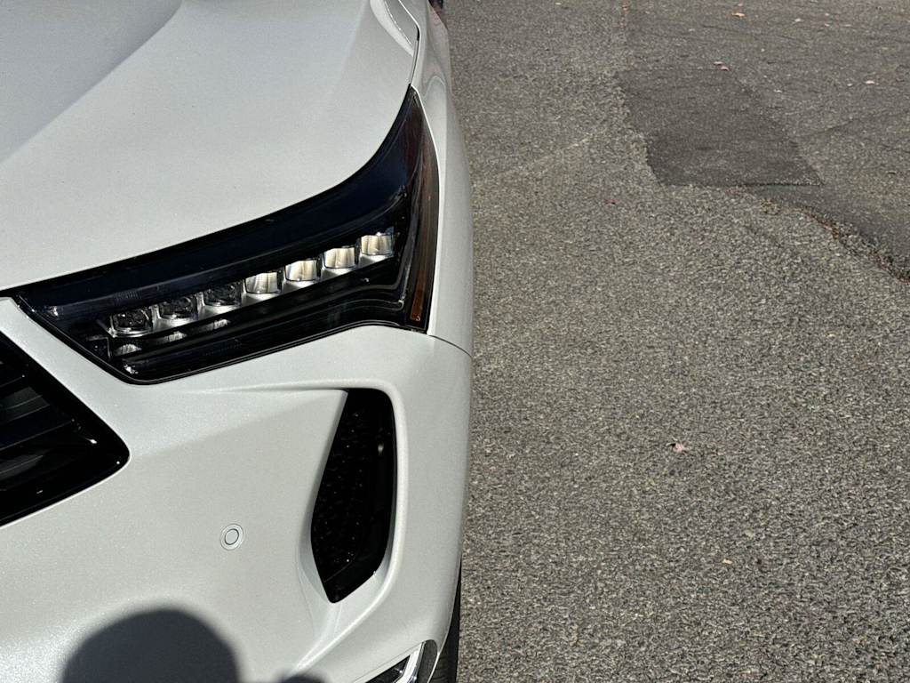 Thumbnail: 2026 Acura RDX - 14
