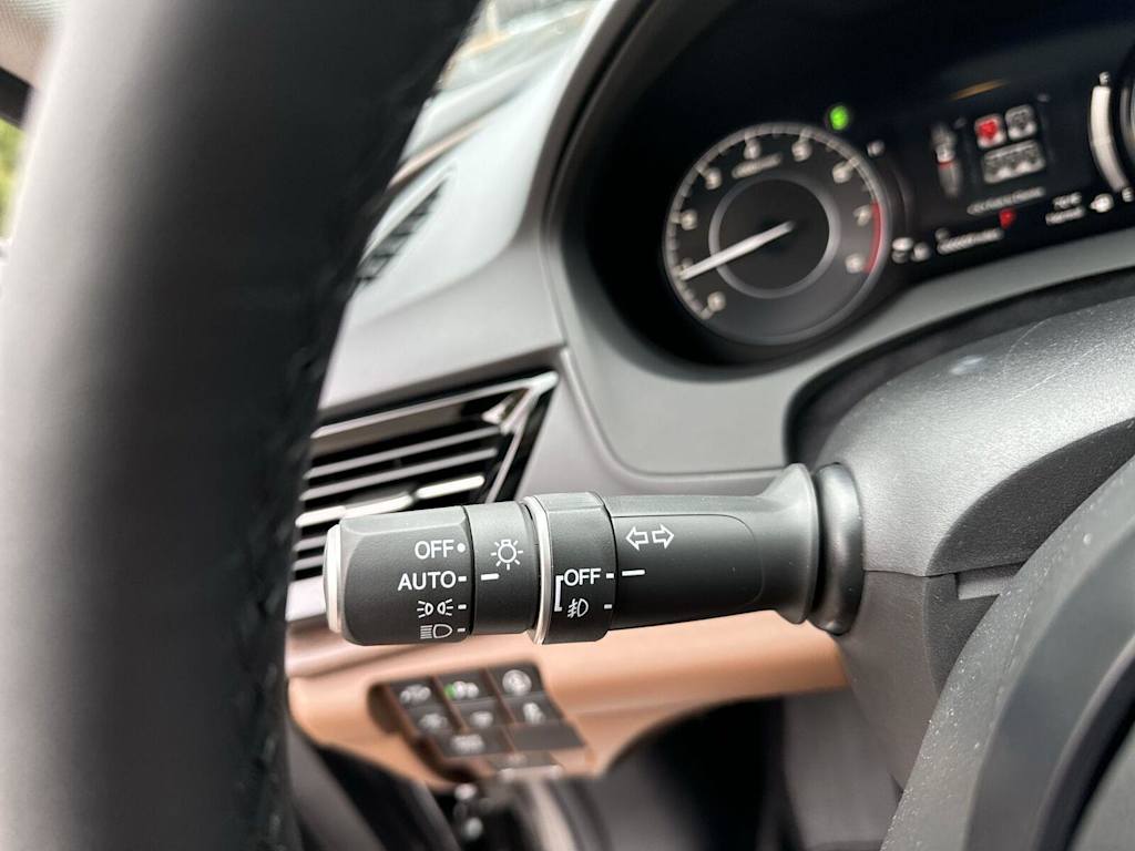 Thumbnail: 2026 Acura RDX - 25