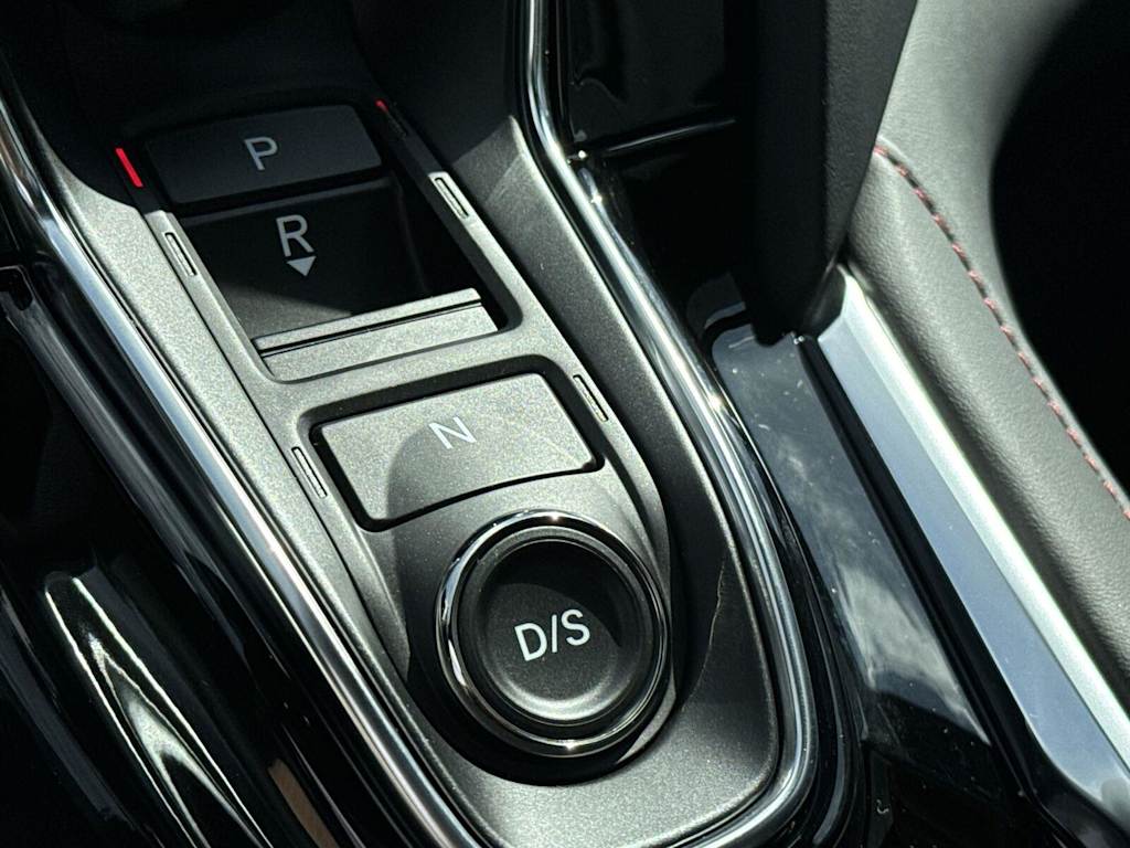 Thumbnail: 2026 Acura RDX - 32