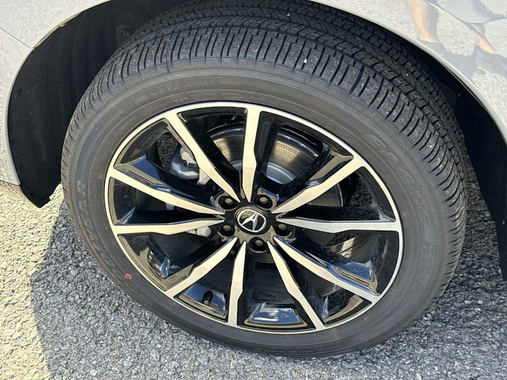 Thumbnail: 2026 Acura RDX - 8