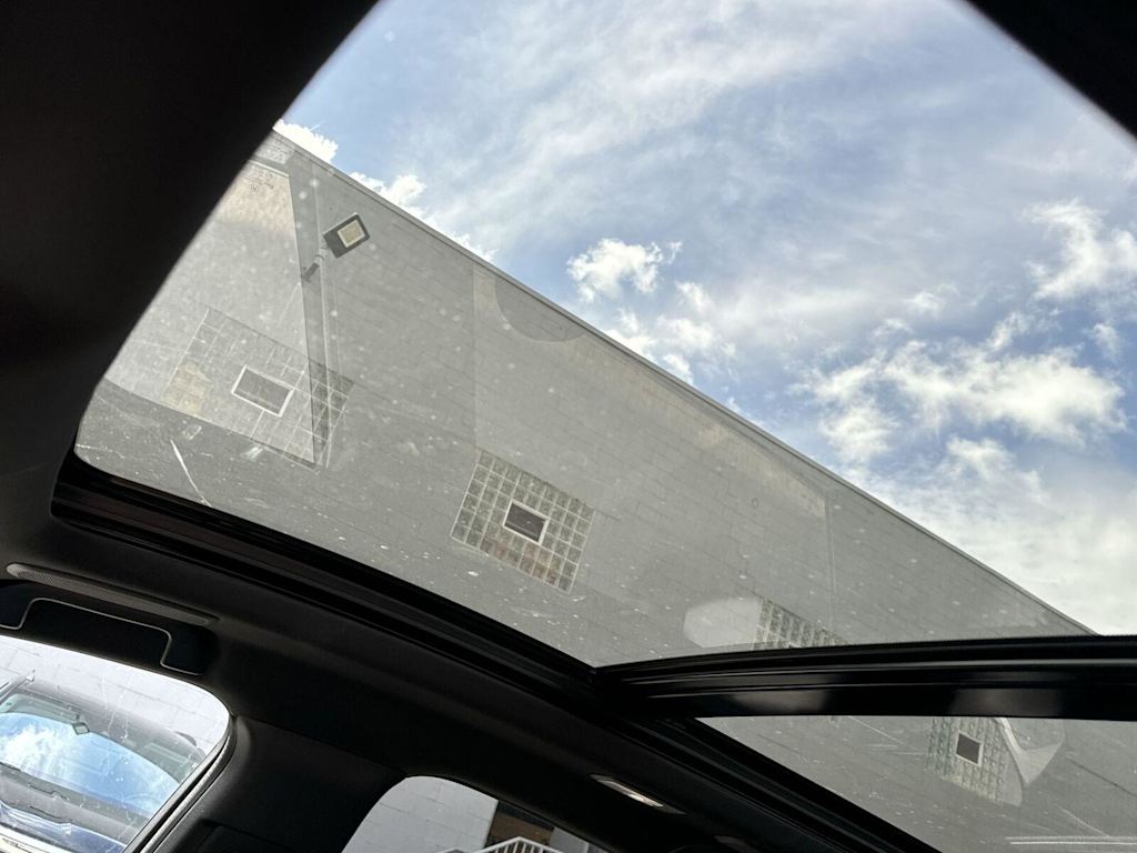 Thumbnail: 2026 Acura RDX - 23