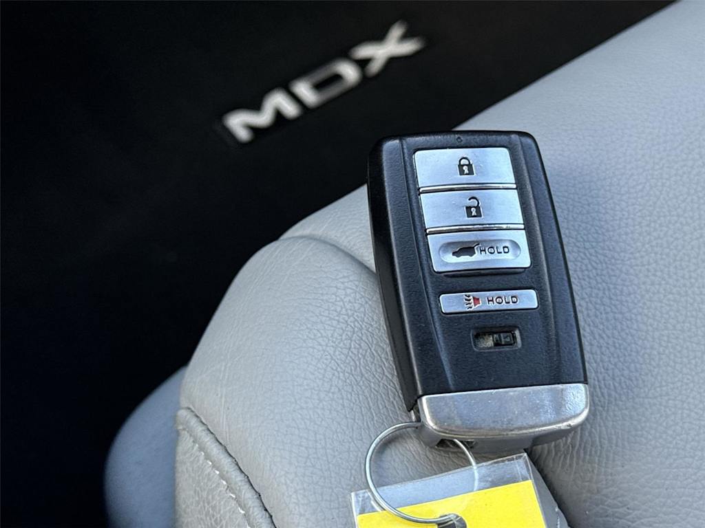 Thumbnail: 2020 Acura MDX - 15