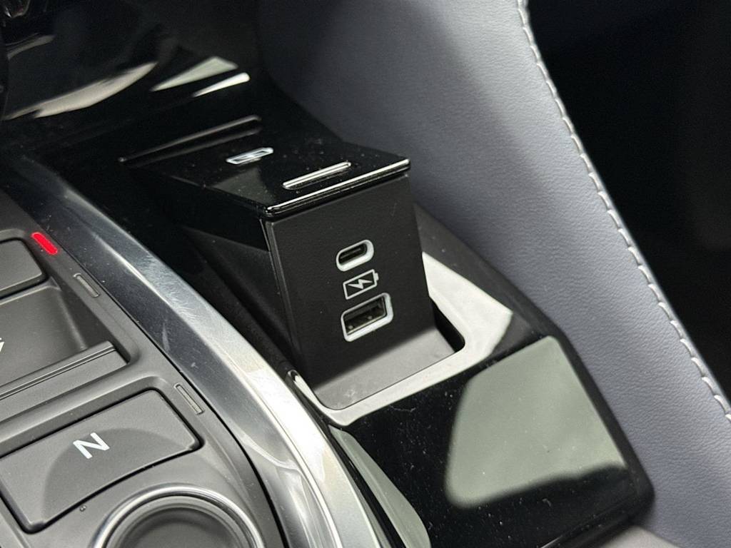 Thumbnail: 2025 Acura MDX - 13