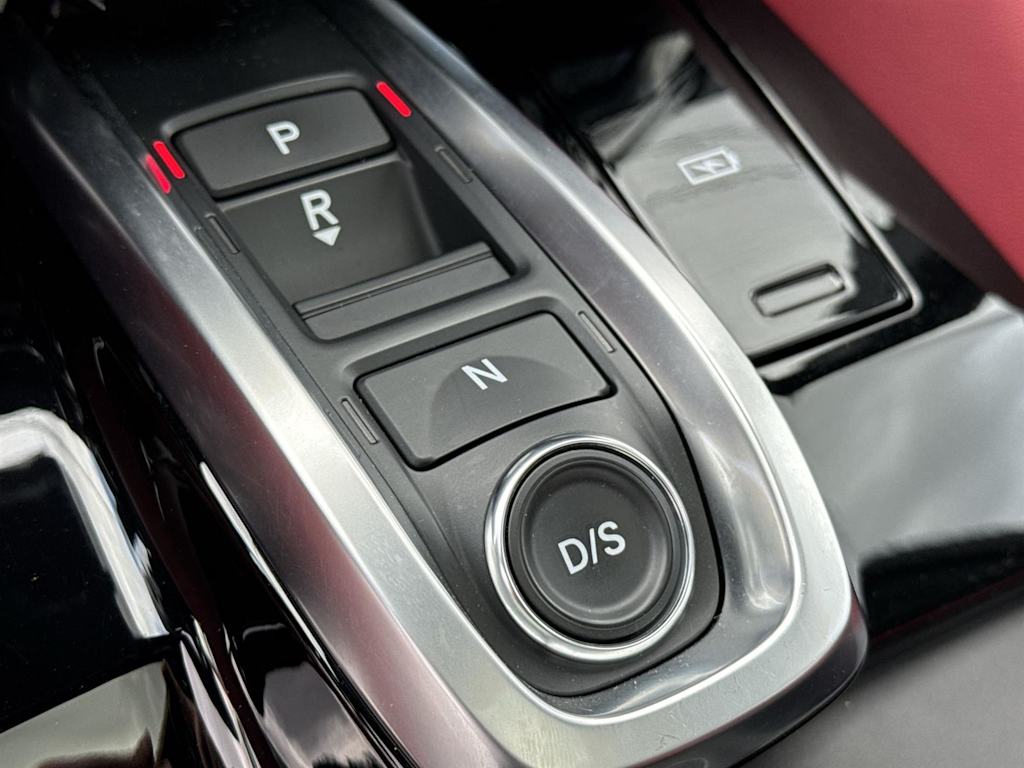 Thumbnail: 2023 Acura MDX - 31