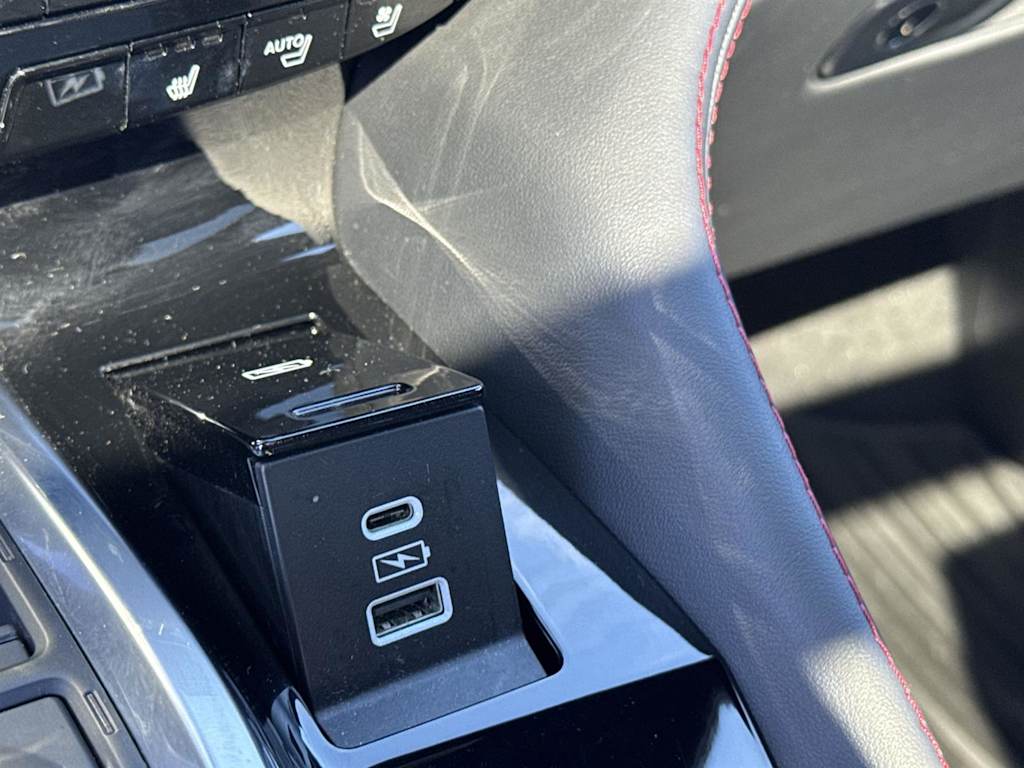 Thumbnail: 2023 Acura MDX - 11