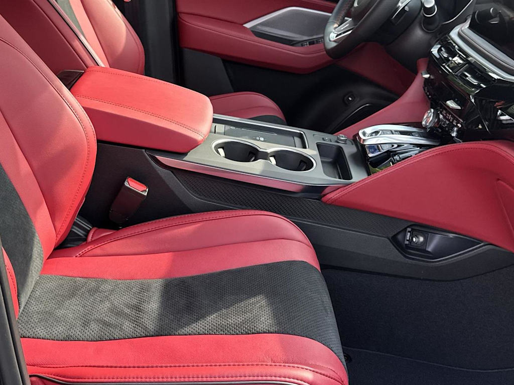 Thumbnail: 2026 Acura MDX - 23