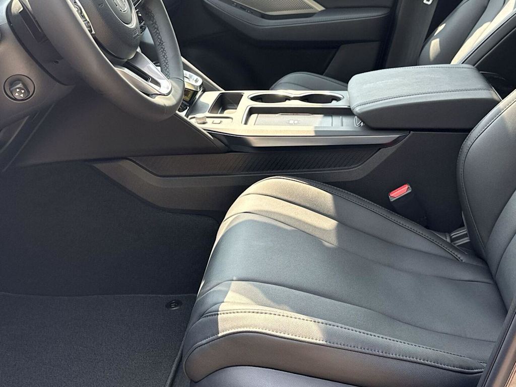 Thumbnail: 2026 Acura MDX - 10