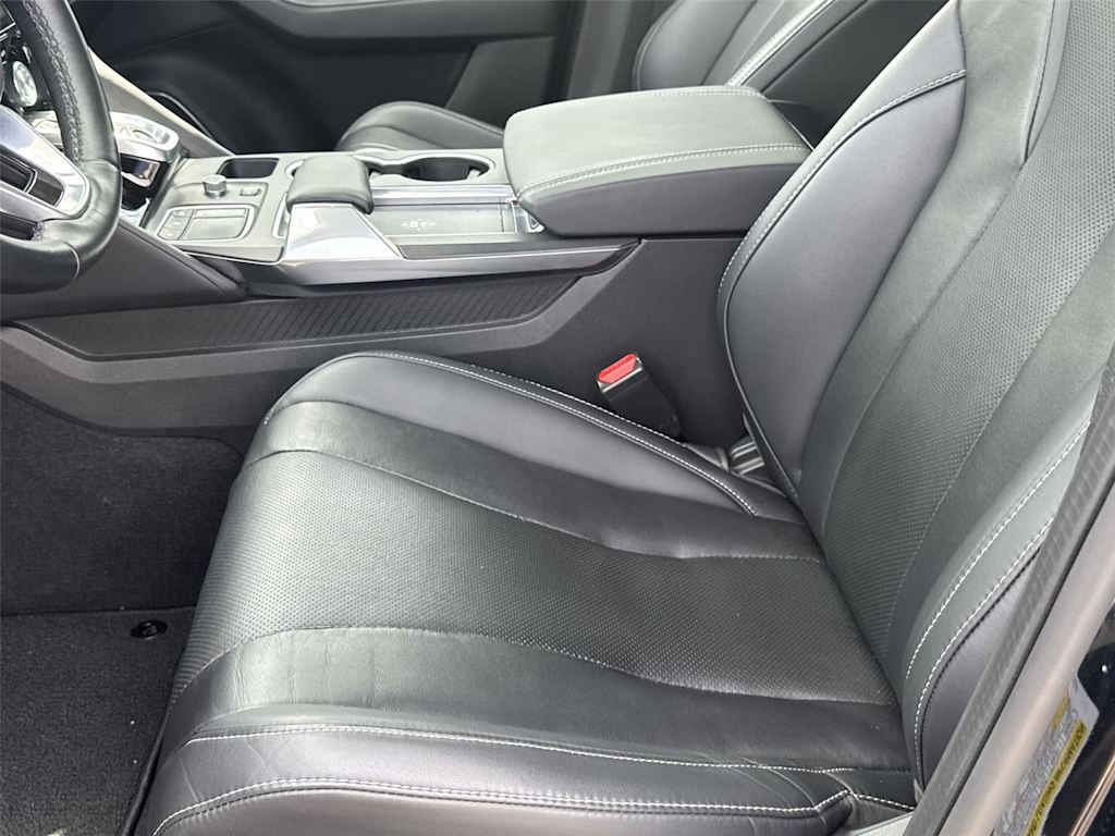 Thumbnail: 2023 Acura MDX - 6