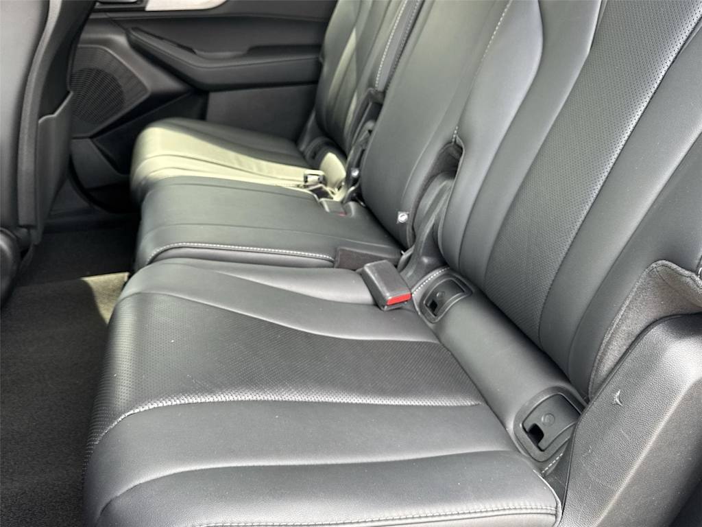 Thumbnail: 2023 Acura MDX - 8