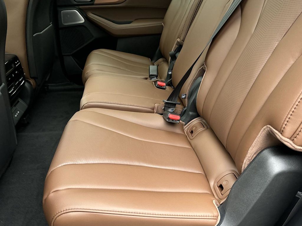 Thumbnail: 2026 Acura MDX - 12