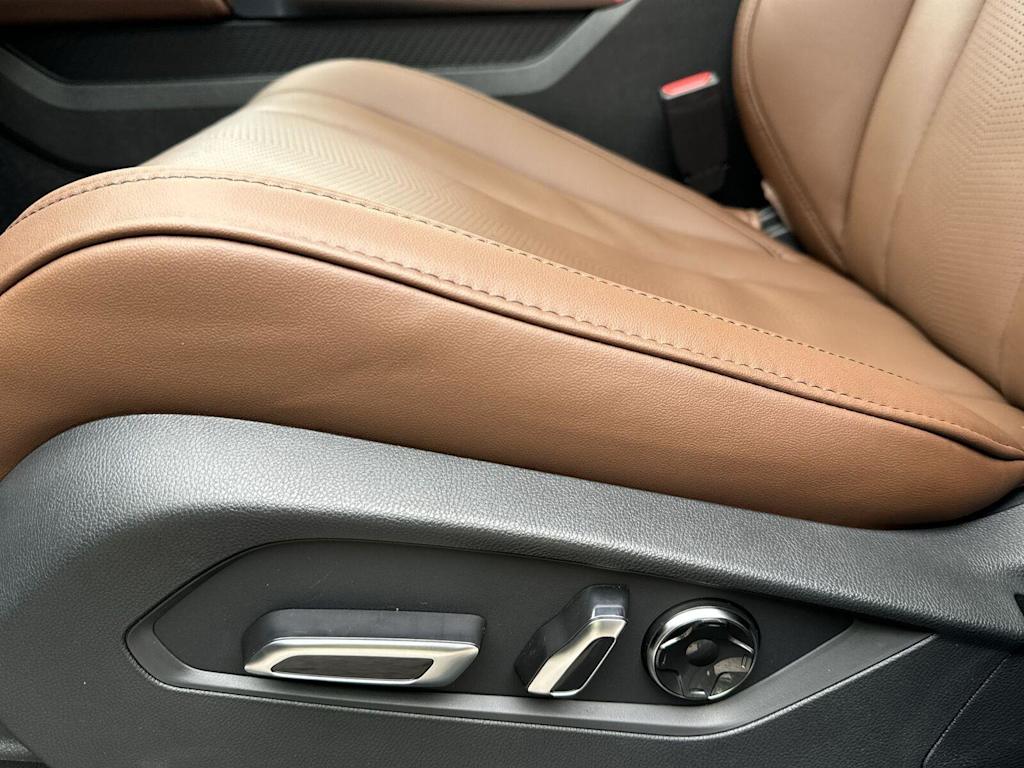 Thumbnail: 2026 Acura MDX - 21