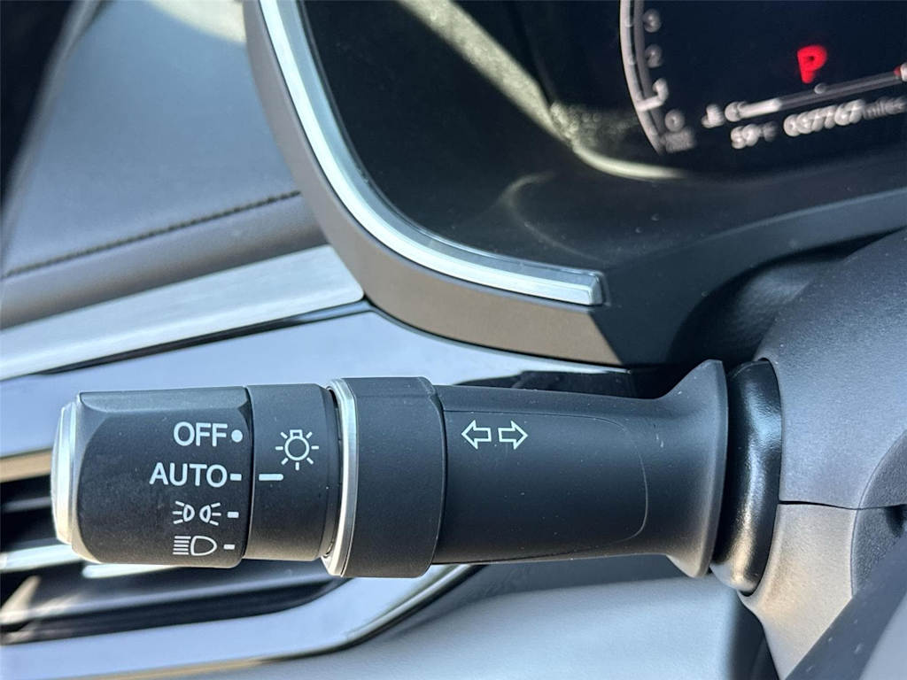 Thumbnail: 2023 Acura MDX - 26