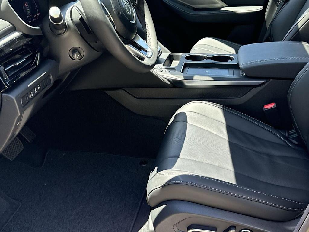 Thumbnail: 2026 Acura MDX - 8