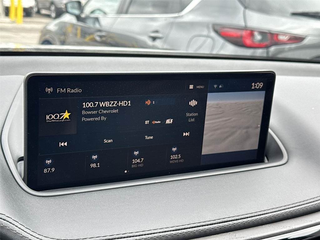 Thumbnail: 2023 Acura MDX - 28