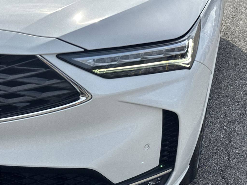 Thumbnail: 2025 Acura MDX - 19