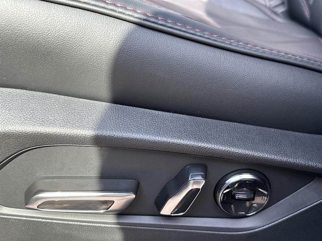 Thumbnail: 2026 Acura MDX - 19