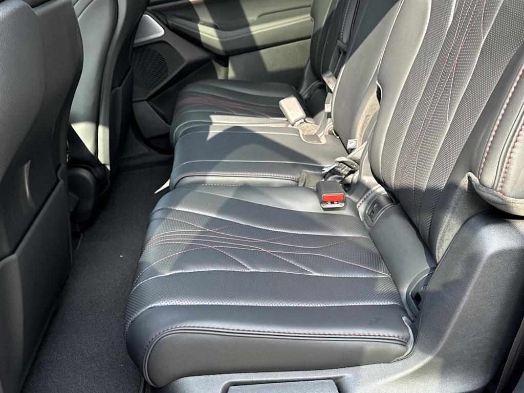 Thumbnail: 2026 Acura MDX - 10