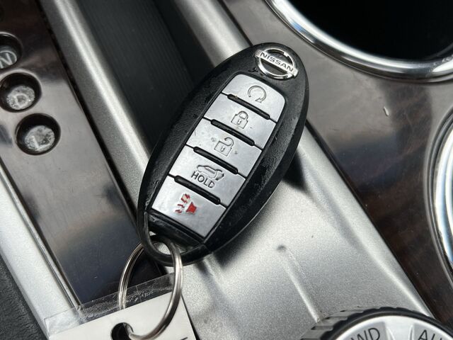 2013 Nissan Pathfinder Platinum 15