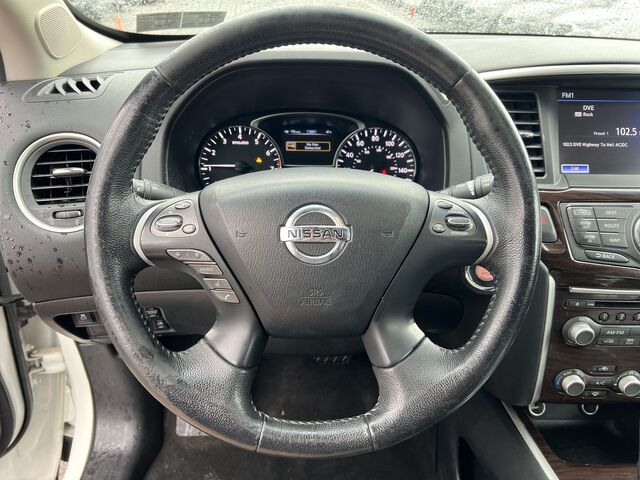 2013 Nissan Pathfinder Platinum 2