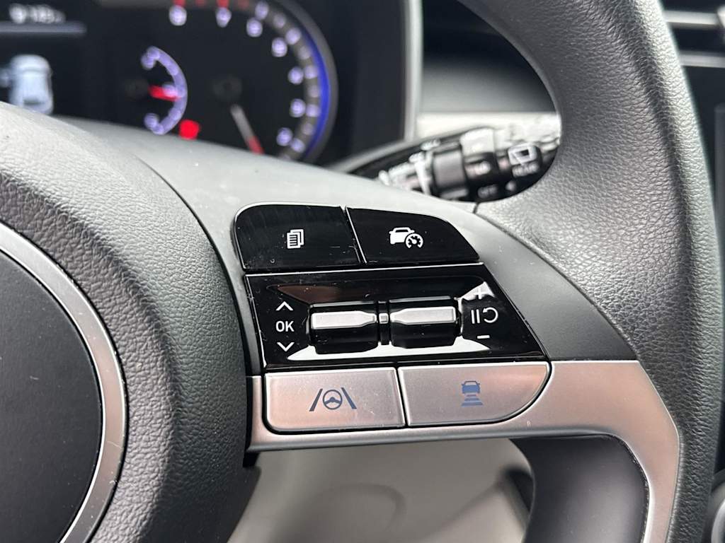 Thumbnail: 2023 Hyundai Tucson - 24