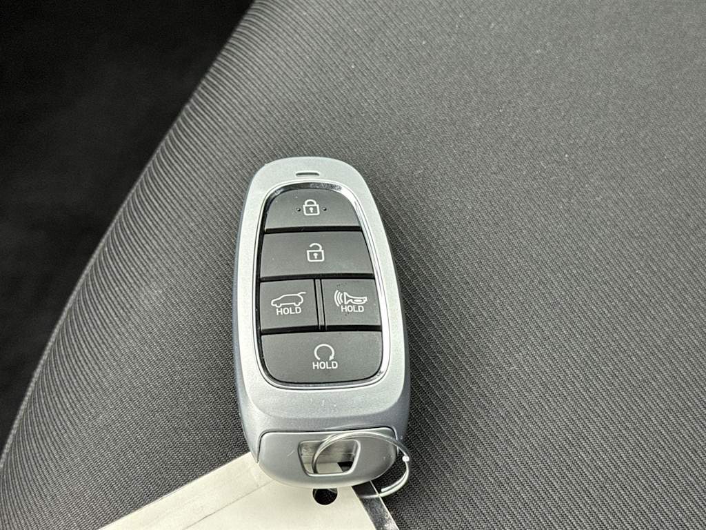 Thumbnail: 2023 Hyundai Tucson - 12