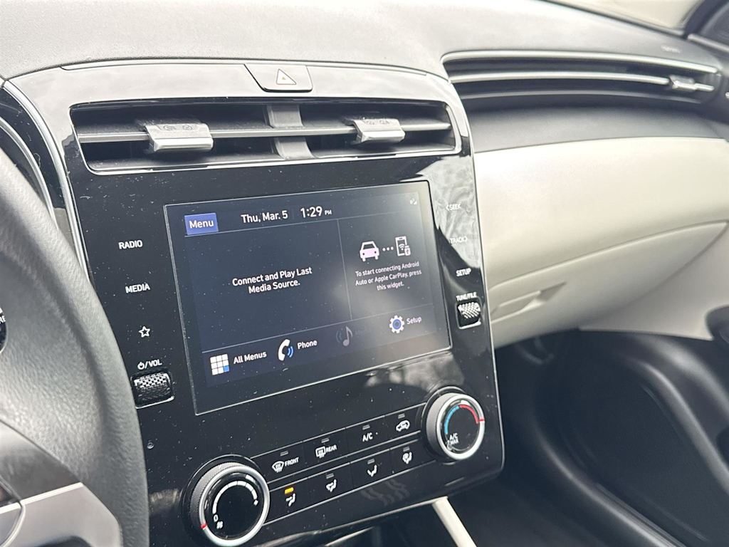 Thumbnail: 2023 Hyundai Tucson - 9