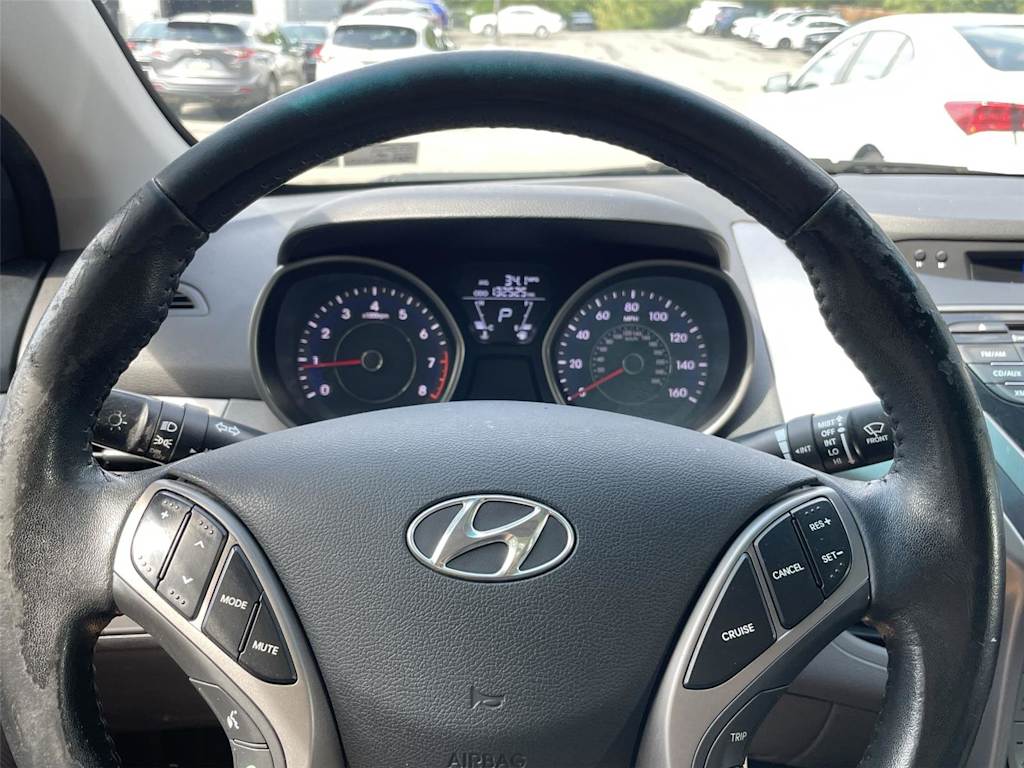 Thumbnail: 2013 Hyundai Elantra - 23