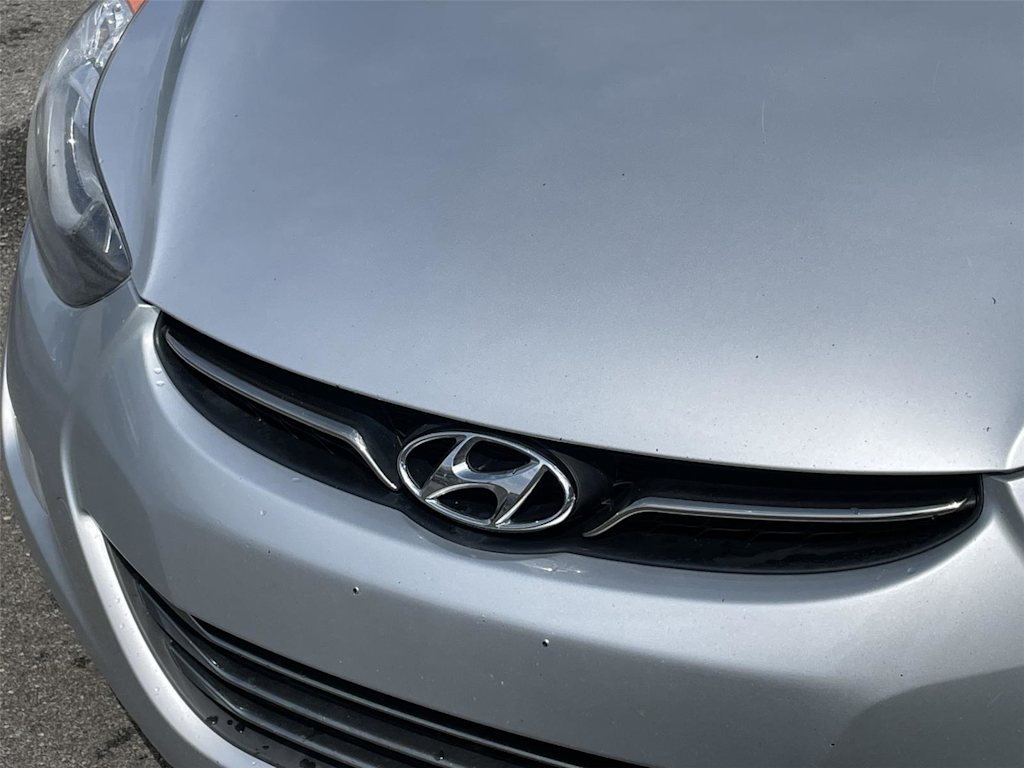 Thumbnail: 2013 Hyundai Elantra - 6