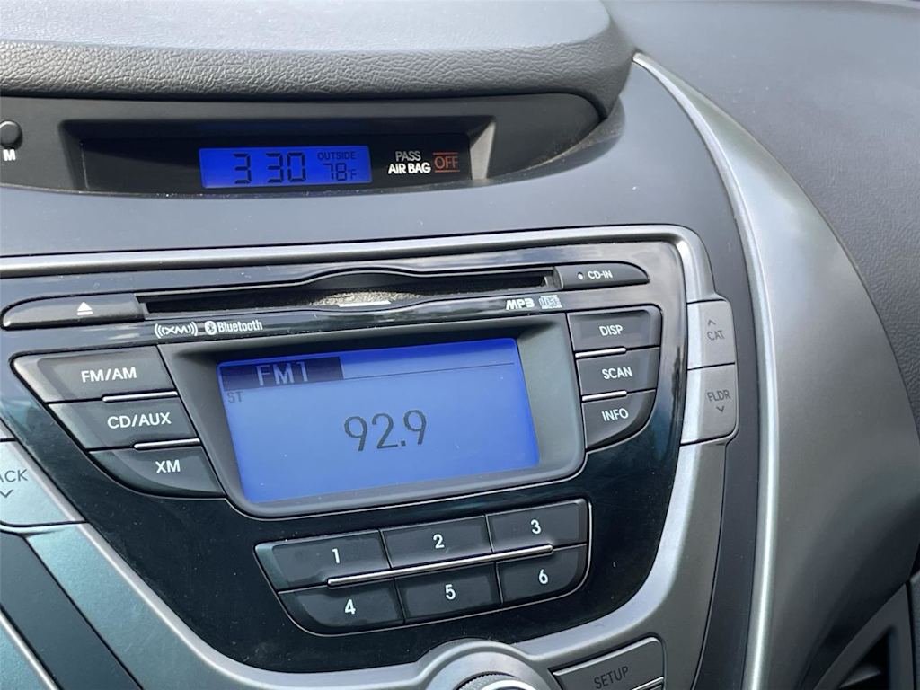 Thumbnail: 2013 Hyundai Elantra - 27