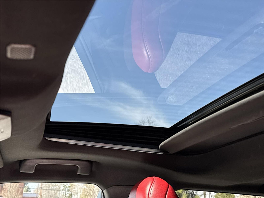 Thumbnail: 2021 Toyota Highlander - 18