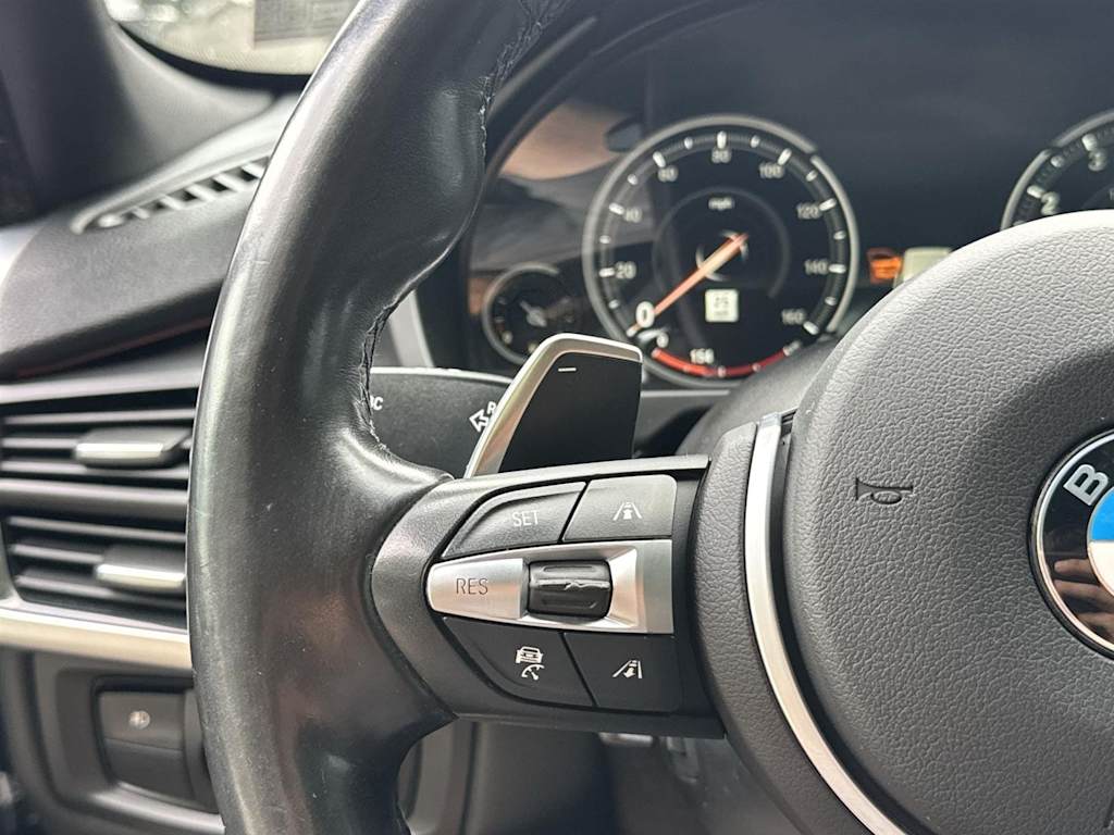 Thumbnail: 2018 BMW X5 - 24