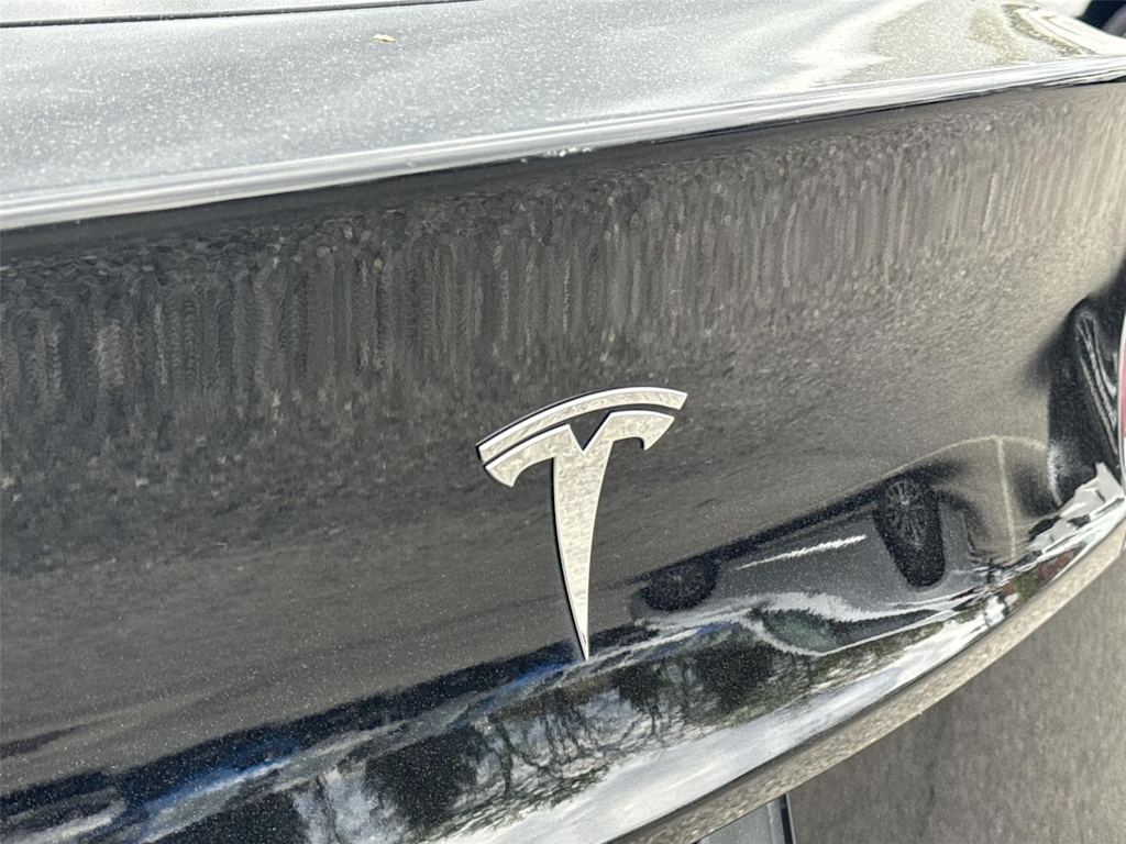 Thumbnail: 2023 Tesla Model Y - 6