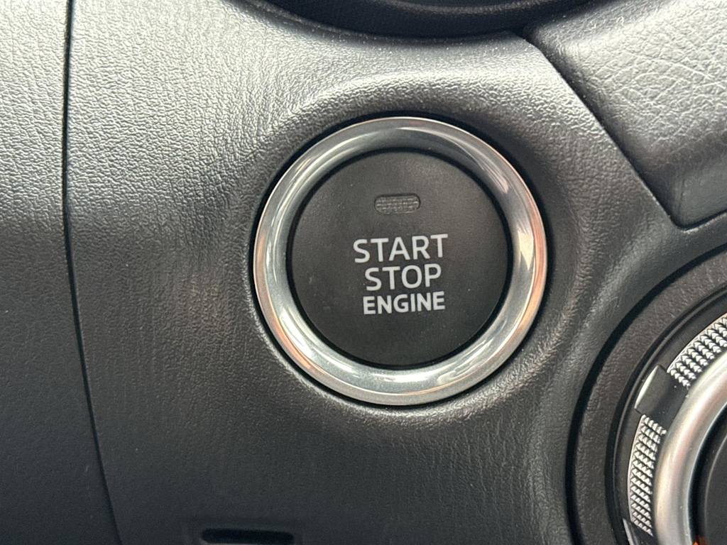 Thumbnail: 2023 Mazda MX-5 Miata - 30