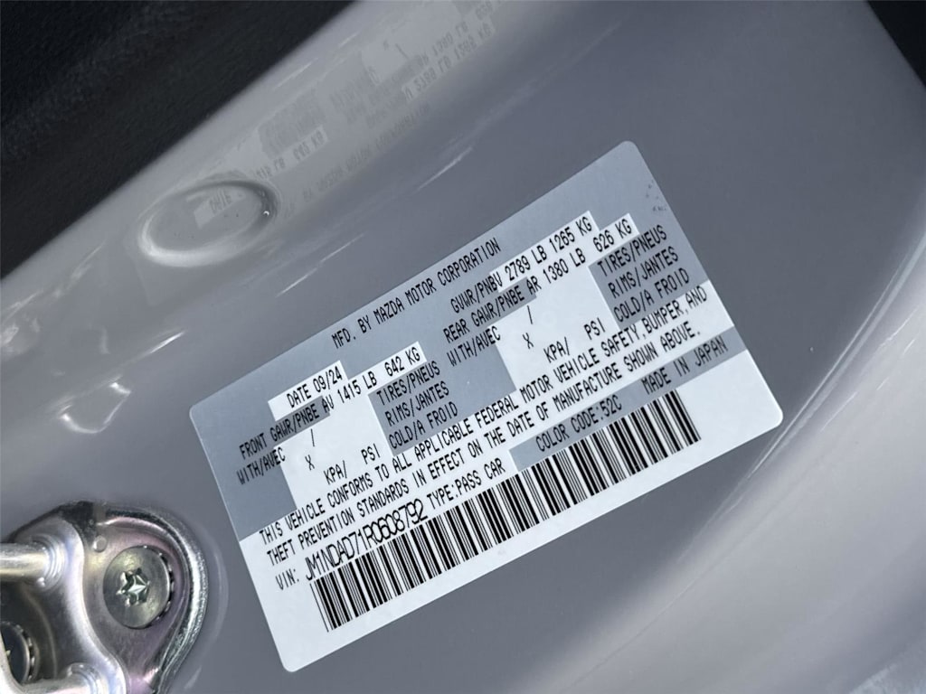 Thumbnail: 2024 Mazda MX-5 Miata - 15