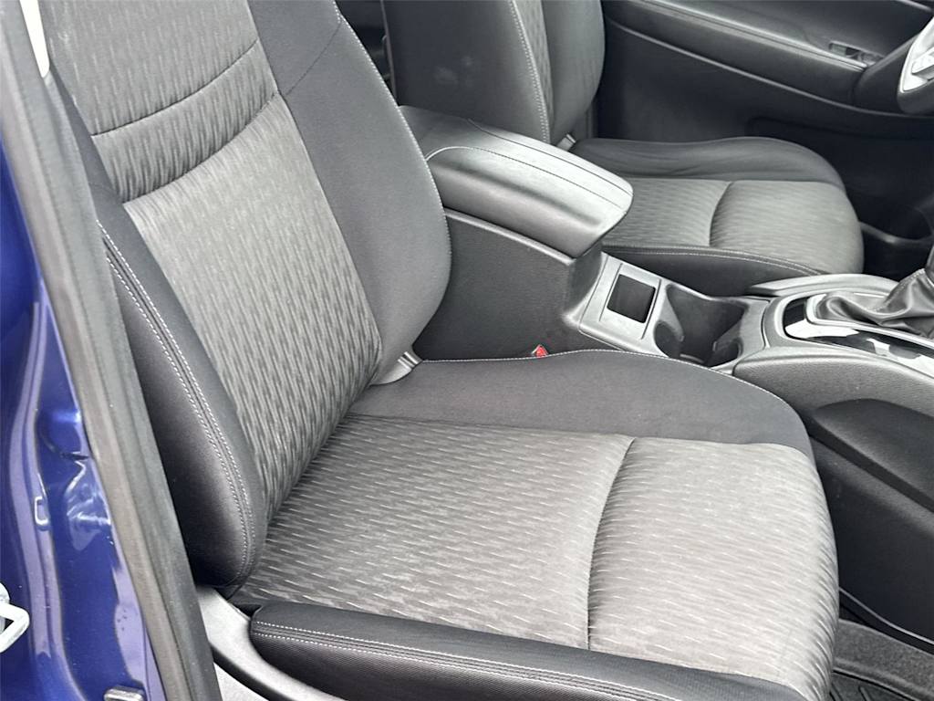 Thumbnail: 2017 Nissan Rogue - 19