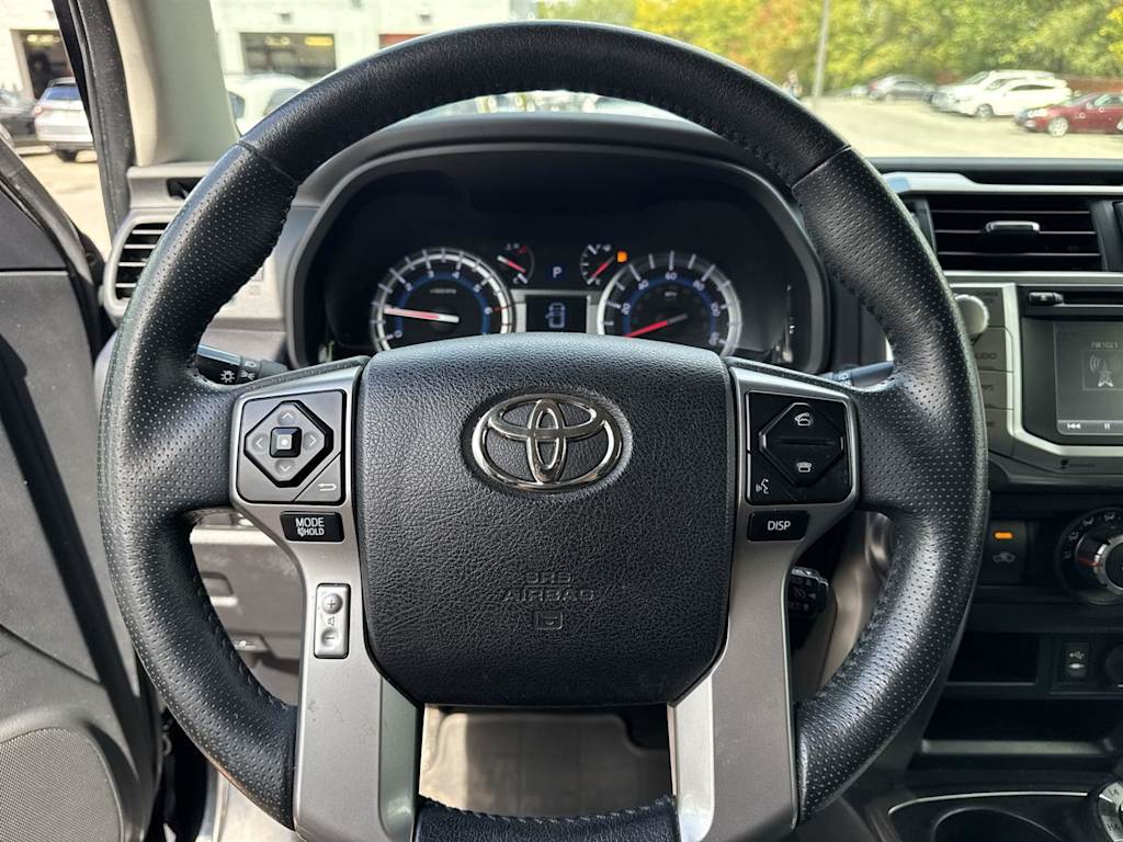 Thumbnail: 2015 Toyota 4Runner - 2