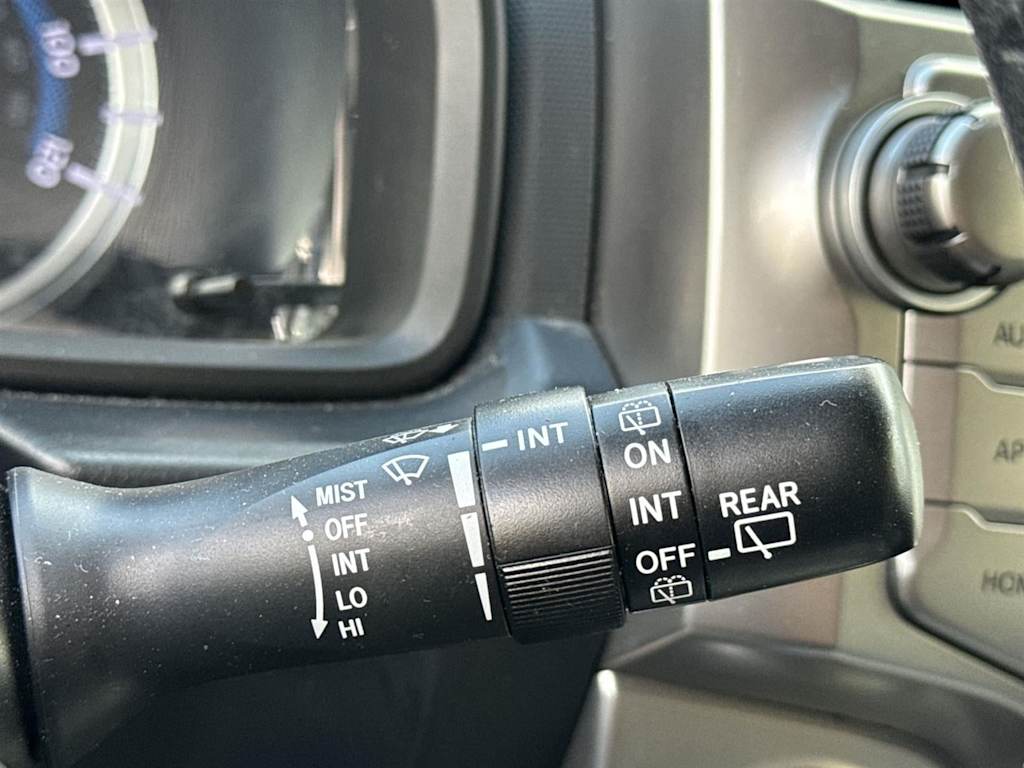 Thumbnail: 2015 Toyota 4Runner - 26