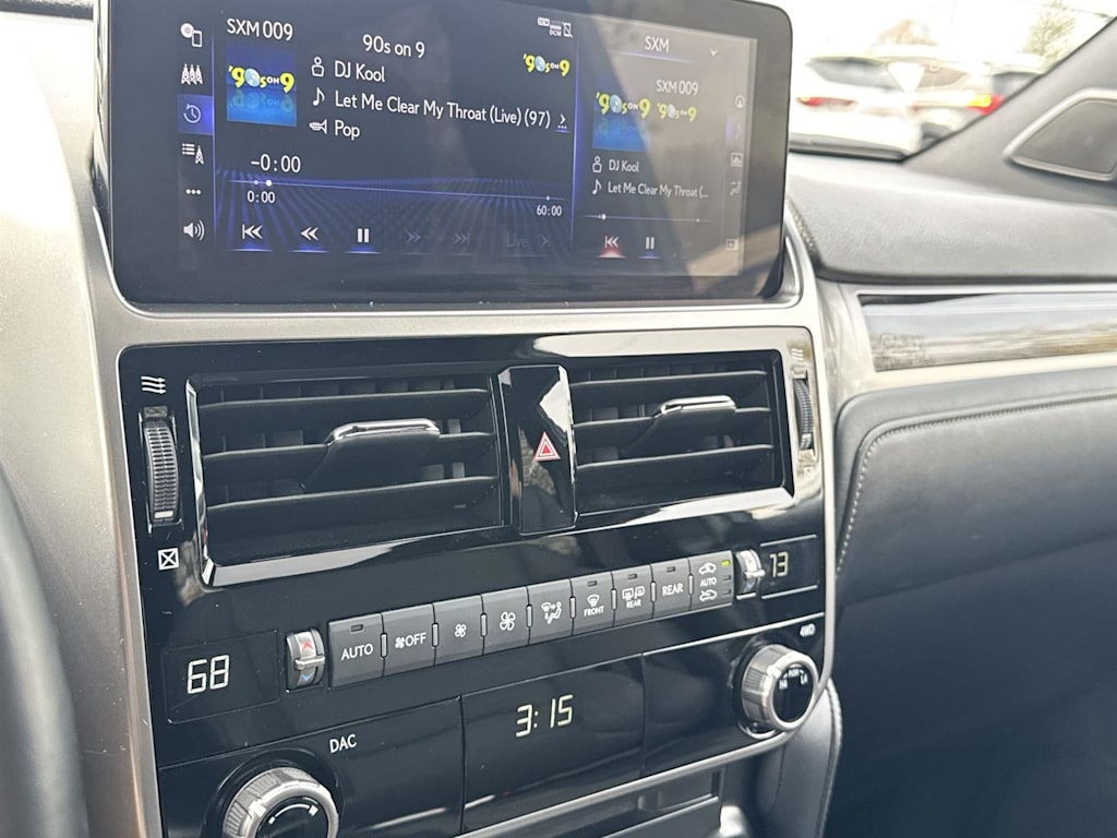 2022 Lexus GX 460 12