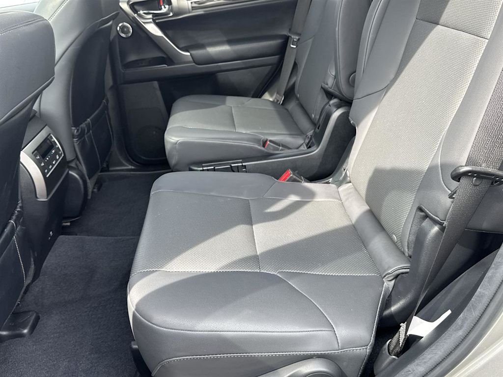 2022 Lexus GX 460 11