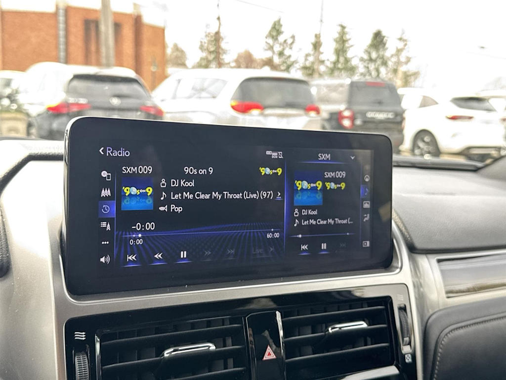 2022 Lexus GX 460 27