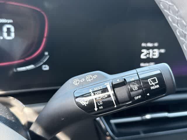 2023 Kia Niro EX 25