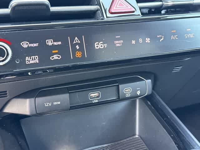 2023 Kia Niro EX 29